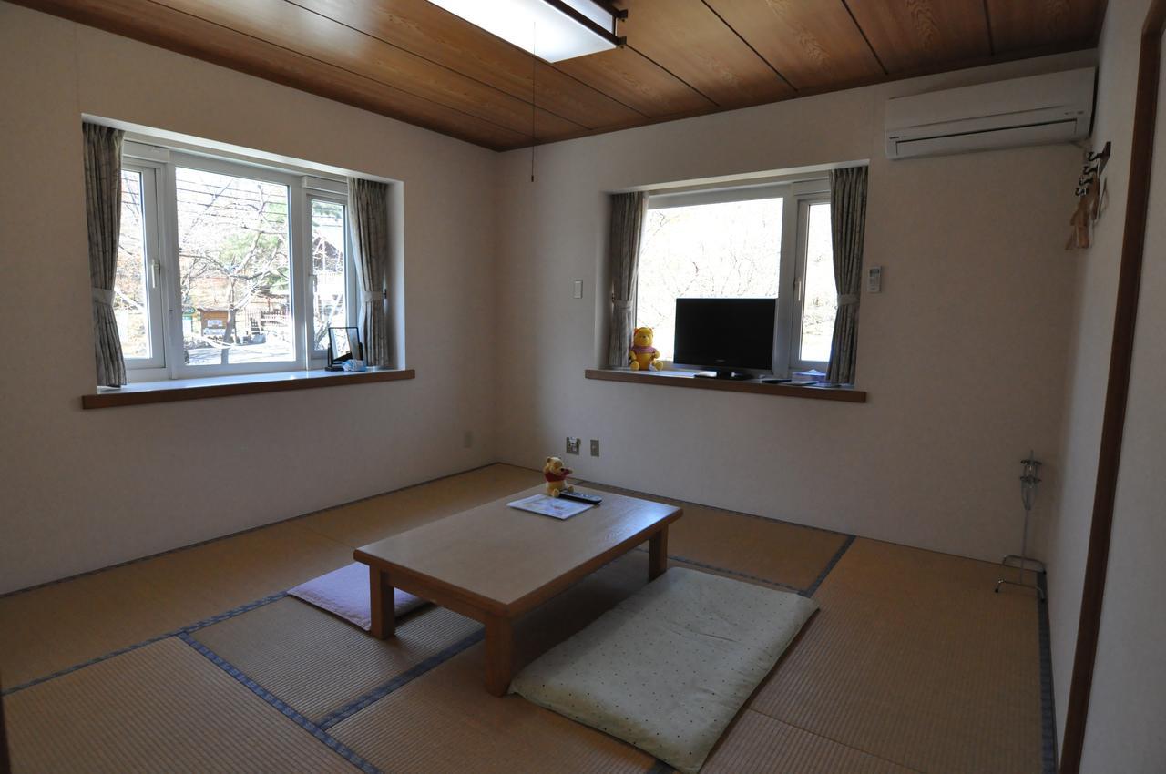 Pension Laurel Насу Номер фото